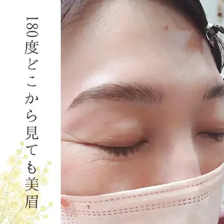 アイブロウ 佐藤 みちこの眉毛・アイブロウイメージ