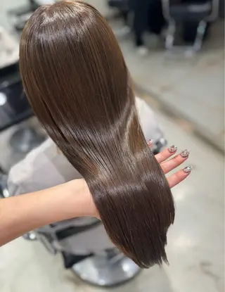 ロング カラー パーマ ヘアアレンジ 透明感/オリーブ/ グレージュ/YUKAのヘアスタイル