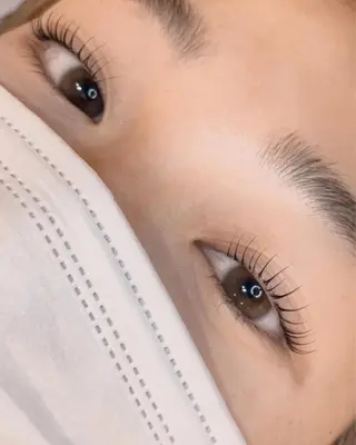 ロング カラー パーマ ヘアアレンジ メンズ キッズ ネイル マツエク・マツパ アイブロウ Cupidトップ アイリスト石川のマツエク・マツパデザイン