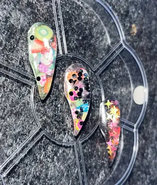 ネイル Mariris所属・BANSA ཐིཋྀのネイルデザイン