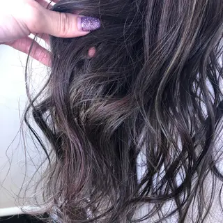 ロング カラー ベージュ/インナー カラー🤍Rieのヘアスタイル