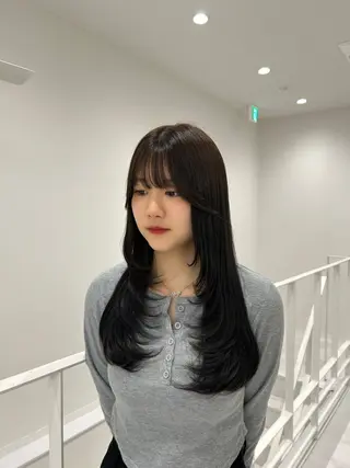 ロング 大人レイヤー/艶美髪 🇺🇸TOMONAのヘアスタイル