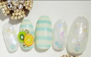 ネイル ゲン レイカのネイルデザイン