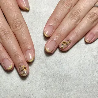 ネイル atelier FIORITURA所属・FIORITURA aiのネイルデザイン