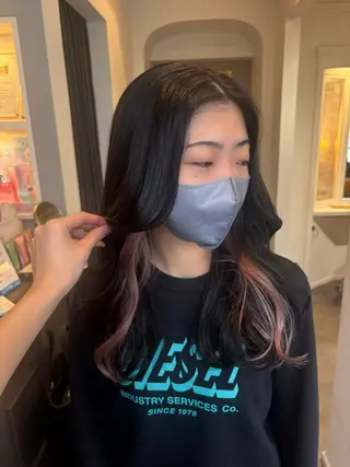 セミロング カラー 栗林 茉那のヘアスタイル