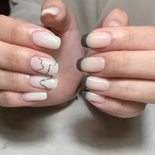 ネイル atelier　FIORITURA所属・FIORITURA aiのネイルデザイン