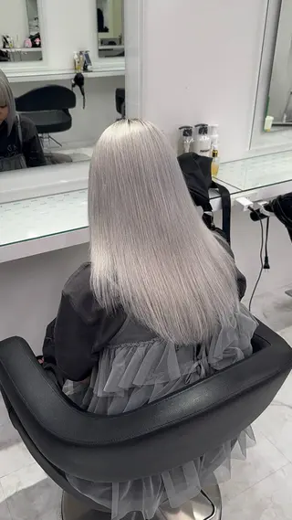 ロング カラー ヘアアレンジ ハイトーン艶カラー 🤍ゆうひのヘアスタイル