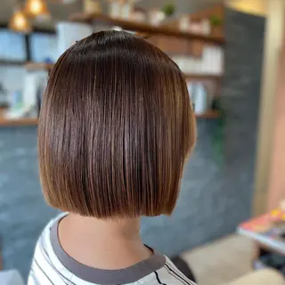セミロング 加藤 実穂のヘアスタイル