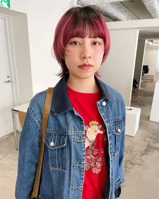 ショート oma　袮次金 鈴香のヘアスタイル