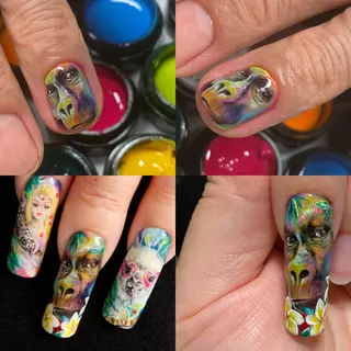 ネイル ネイルサロン& スクールGONAのネイルデザイン