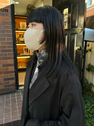 セミロング カラー NOUN所属・eri kinjoのヘアスタイル