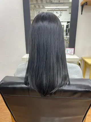 カラー 香野 優子のヘアスタイル