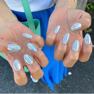 ネイル 椎葉 麻里矢のネイルデザイン