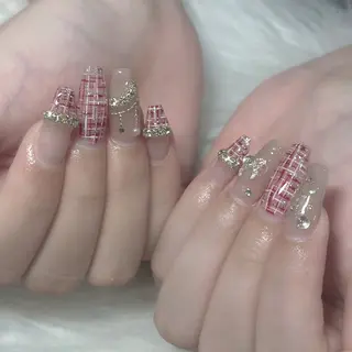 ネイル LAVISH nanamiのネイルデザイン