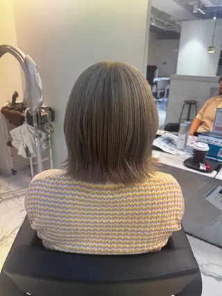 カラー Lee四ツ橋 Sakuraのヘアスタイル