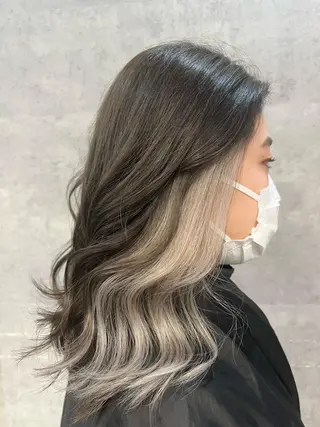 カラー 難波/ハイトーン 🦋AOI🦋のヘアスタイル