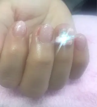 ネイル e.nail所属・和賀井 恵理のネイルデザイン
