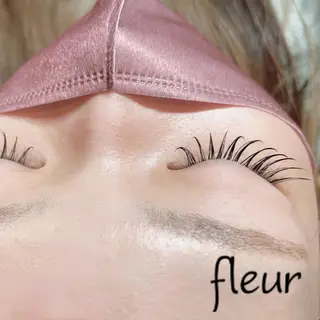 マツエク・マツパ アイラッシュサロンfleur🍀所属・🍀fleur🍀 束感/ワンホン/杉浦のマツエク・マツパデザイン