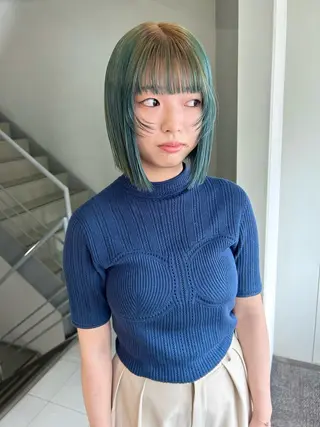 ショート カラー パーマ 髪と音処　マトぺ所属・デザインカラー/ボブ ブリーチカラー/ユリのヘアスタイル