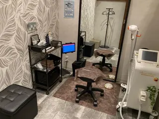 KING'S SALON 　MEGAドン・キホーテ岐阜瑞穂店所属・キングスサロンMDQ 岐阜瑞穂店のエステ・リラクイメージ