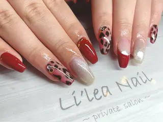 ネイル Li'leaNail AINAのネイルデザイン