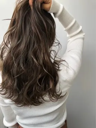 ロング カラー NANAMI 【Rico】のヘアスタイル