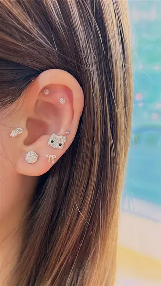 YURI MONMA /耳ツボジュエリーのその他イメージ