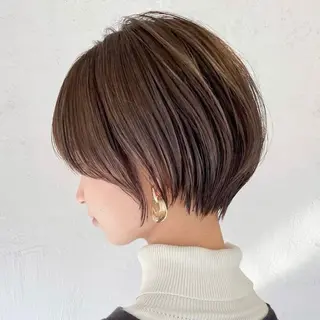 ショート mina🪐立川駅/ レイヤー/ボブのヘアスタイル