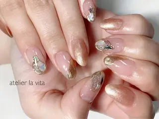 ネイル atelier la vita所属・lavita. mimuraのネイルデザイン