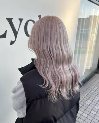 ロング カラー 谷口晴美 ピンク / 透明感カラーのヘアスタイル