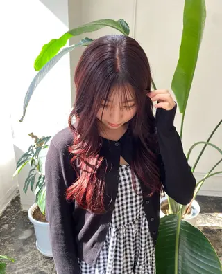 ロング ササノ セナのヘアスタイル