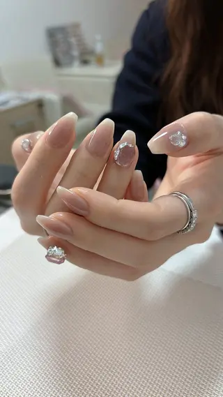 ネイル ネイルサロンD&D所属・劉 丹丹のネイルデザイン