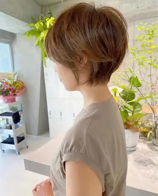 ショート 柴田 日菜子のヘアスタイル