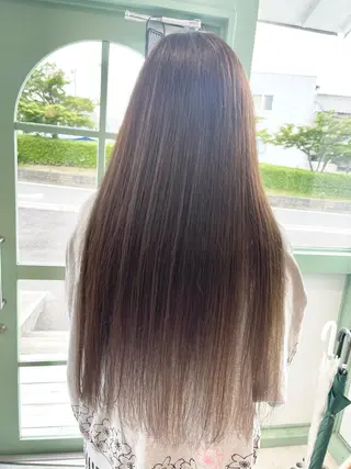 カラー TECHRISE 刈谷店所属・三林 紘土のヘアスタイル