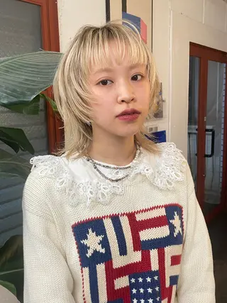 ニッタルナ／ブリーチ なし／カラーモデルのヘアスタイル