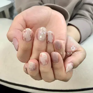 ネイル アトリエ　ミモザ所属・いまむら あかりのネイルデザイン