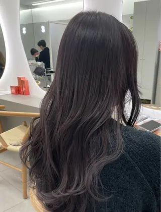 ロング カラー 愛華 【geep】のヘアスタイル