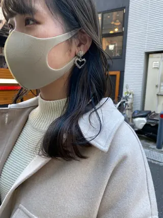 セミロング ✨色持ちの良い艶 カラー✨蟹江真世のヘアスタイル