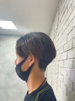 ショート 艶ハイトーン👑♡ NATSUKIのヘアスタイル