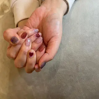ネイル フリーランス¨̮⃝ ネイリストOKADAのネイルデザイン