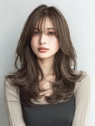 セミロング 生艶髪＆レイヤー🔔 渋谷お薦めNo.1✨のヘアスタイル