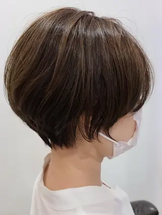 ショート カラー ブリーチ、デザイン  カラー福士直矢のヘアスタイル