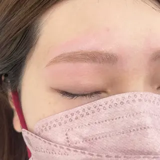 アイブロウ elblink manaのマツエク・マツパデザイン