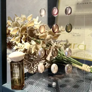 ネイル she nail studio所属・パラジェル/スカルプ salonOerbaのネイルデザイン