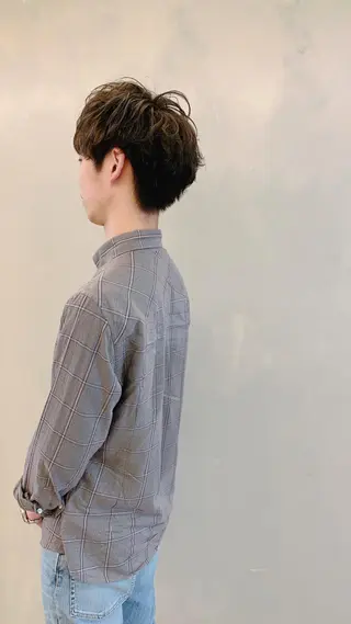 カラー Dali 若松　朋美のヘアスタイル