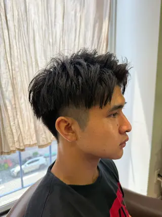 ショート メンズ 溝口 槙里也のヘアスタイル