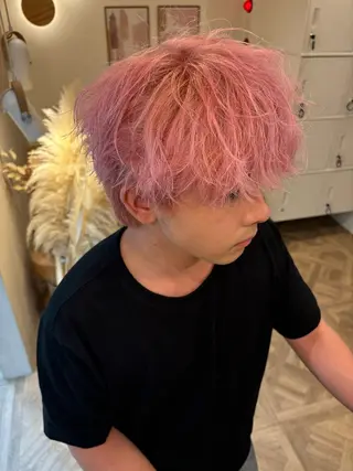 カラー ミルクティ/ピンク/ レイヤー/yuriaのヘアスタイル