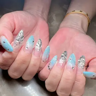 ネイル Emi lyのネイルデザイン