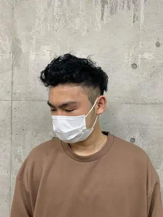 ショート パーマ メンズ クセを最大限に活かす メンズパーマ奈良大祐のヘアスタイル