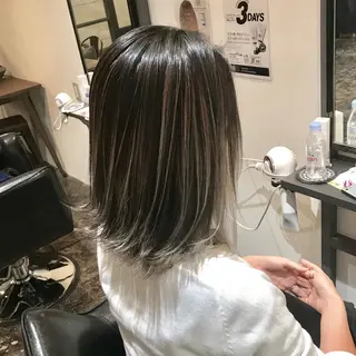 ショート カラー UMEDA FIGAROのヘアスタイル
